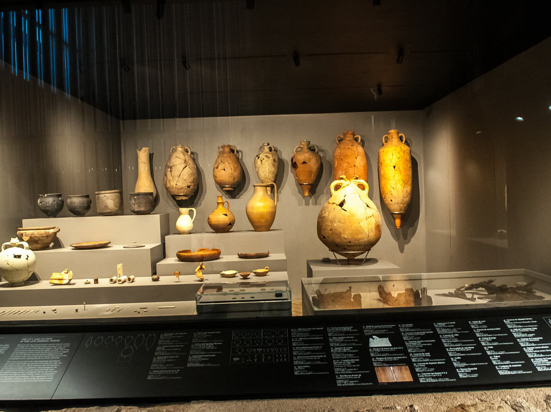 Punic Wall-卡塔赫纳必去景点