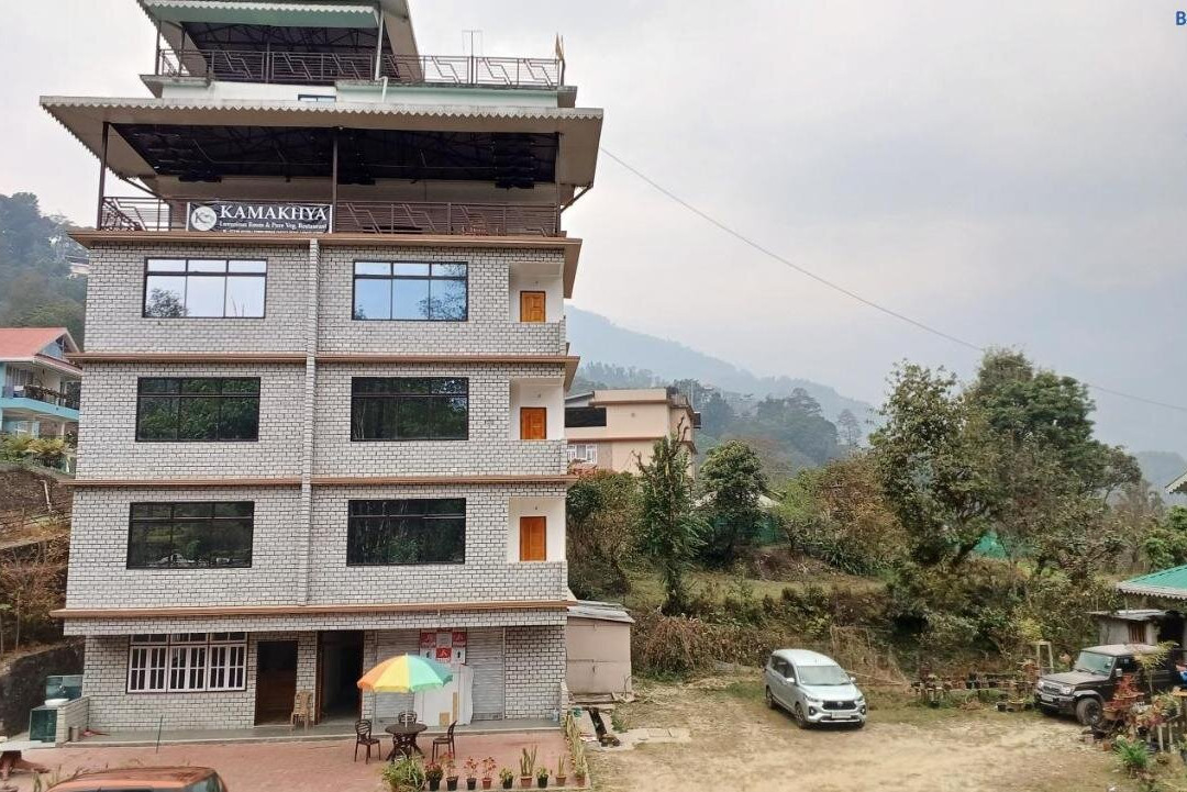 Twin Garden Hotel & Farmstay