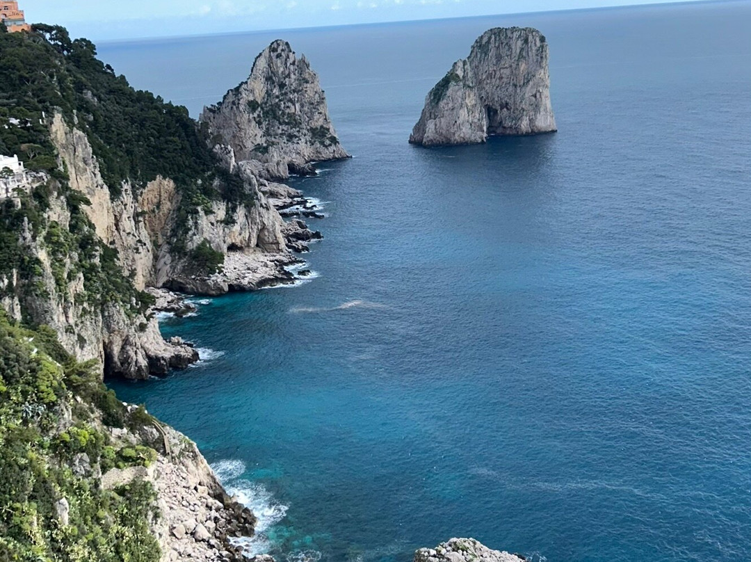 法拉廖尼-卡碧岛必去景点