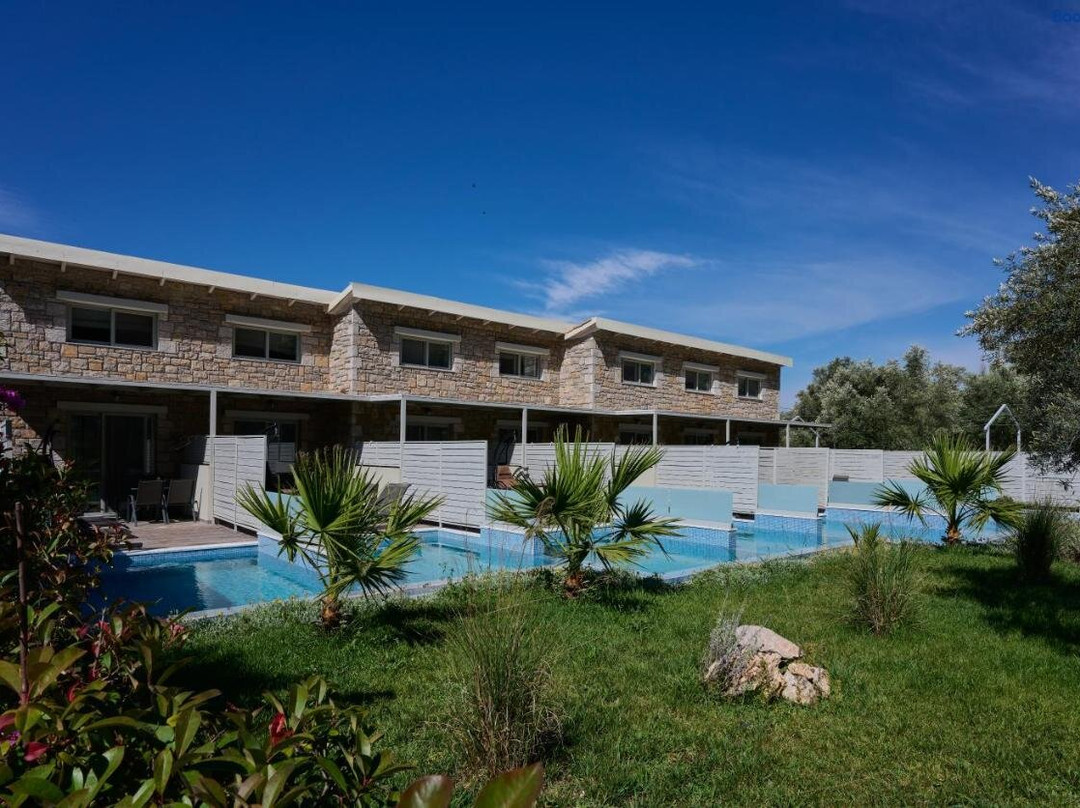 Kastro Suites