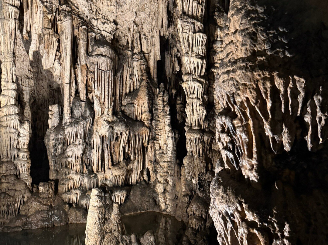 Cave Of Zeus-Anogia必去景点