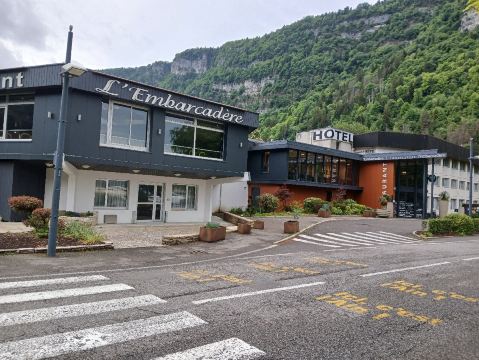 码头餐厅酒店-旅行者