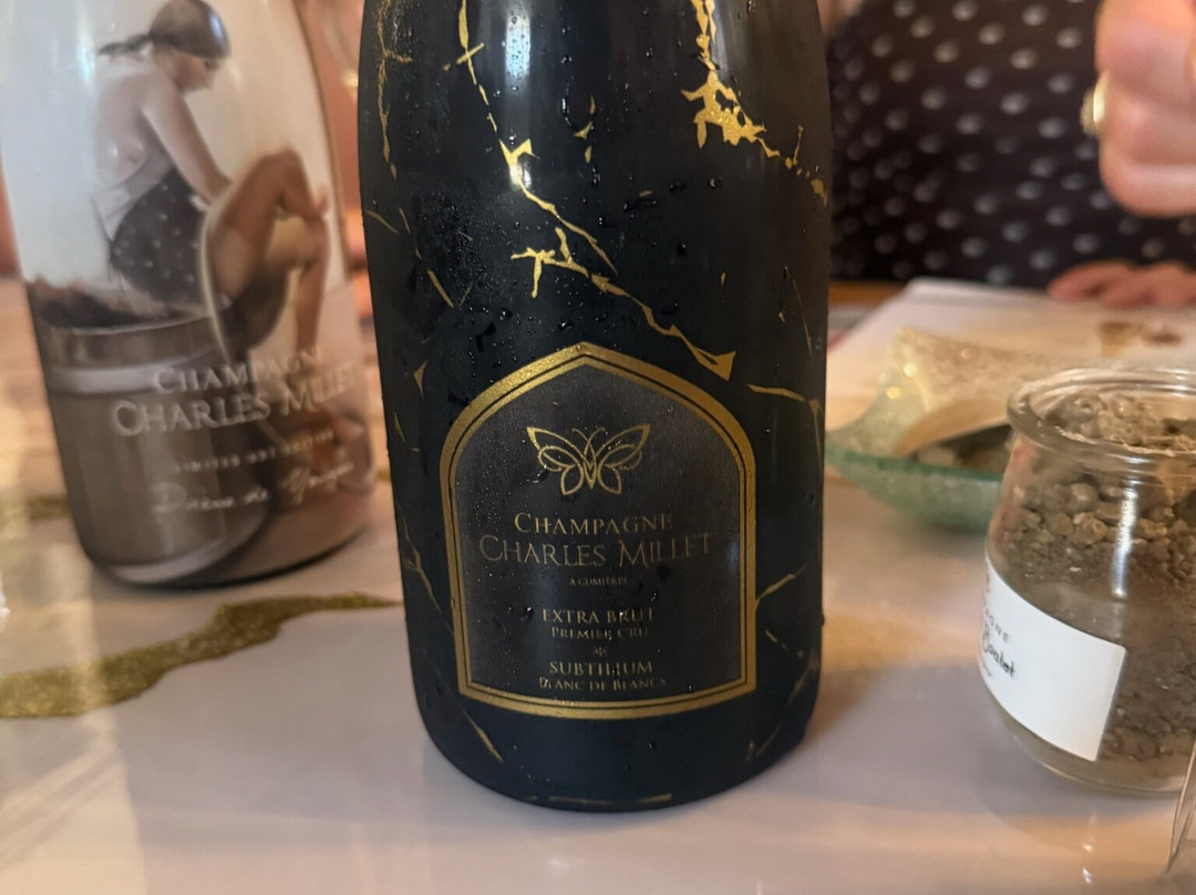 Champagne Gabriel Boutet-Cumieres必去景点
