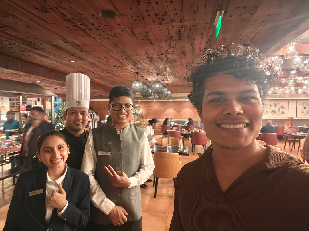 萨亚锡拉杰克特酒店主图