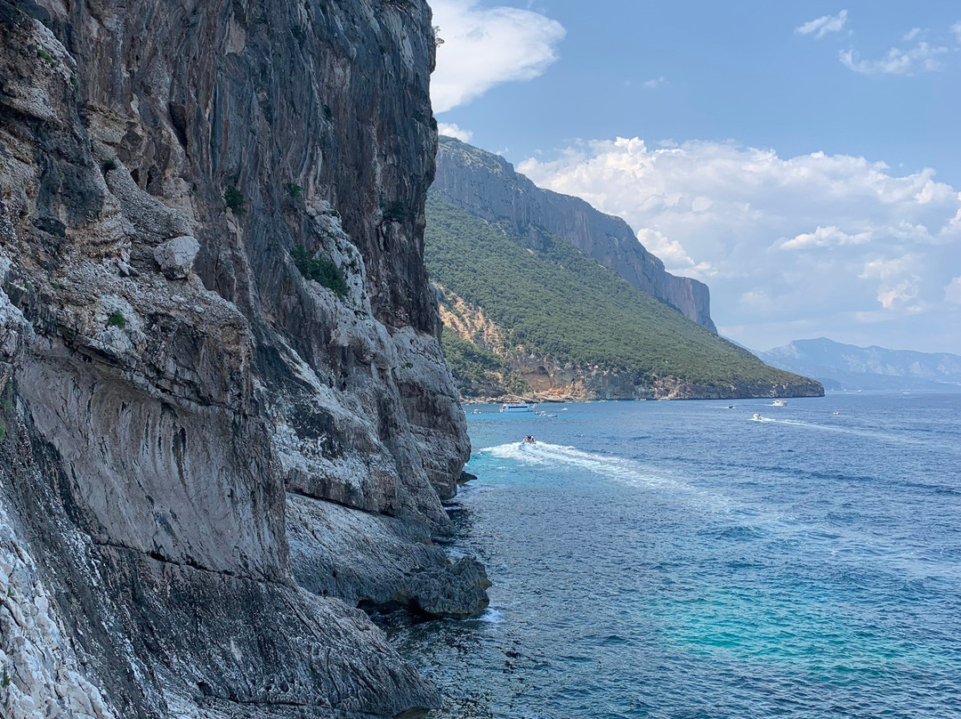 Grotta del Fico-Baunei必去景点