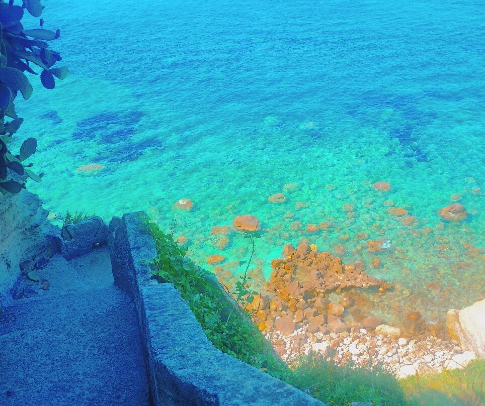 Spiaggia l’Occhiale-特罗佩阿必去景点