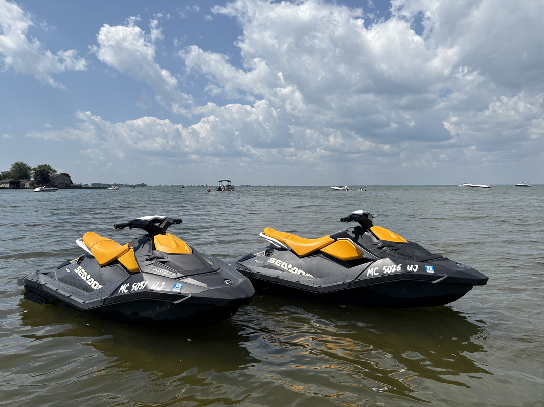 Lake St. Clair Boat Rentals-Fair Haven必去景点