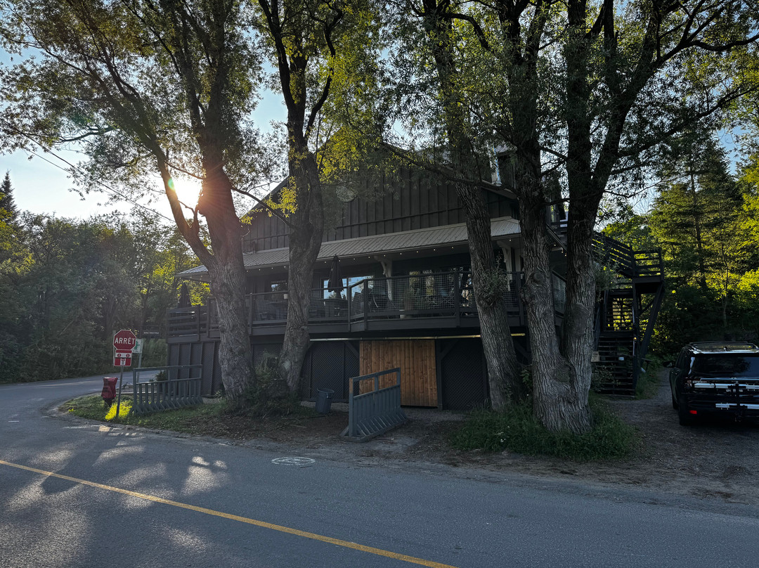 MacTaverne Auberge & Pub