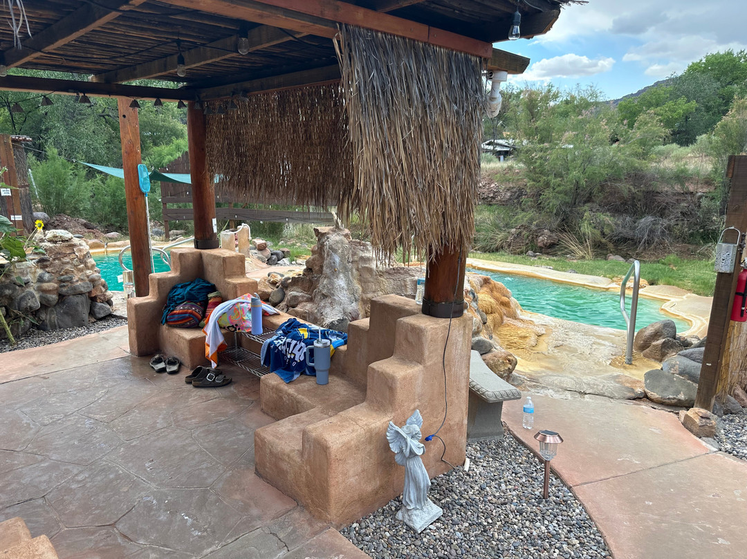 Jemez Hot Springs-Jemez Springs必去景点