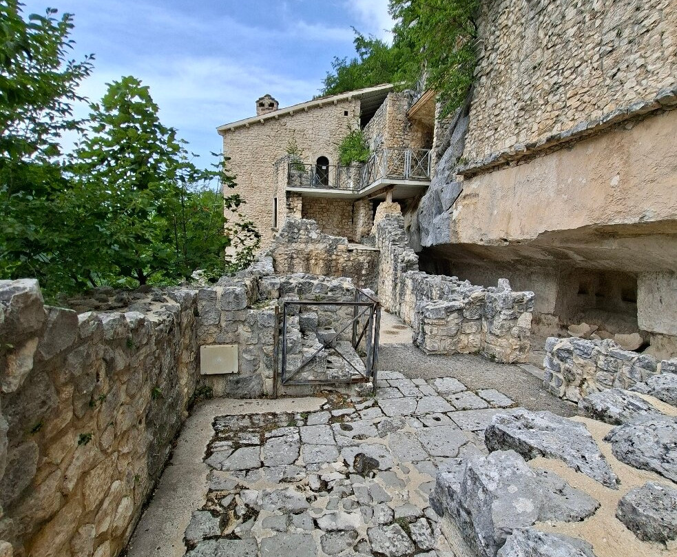 Eremo Di Santo Spirito a Majella-Roccamorice必去景点