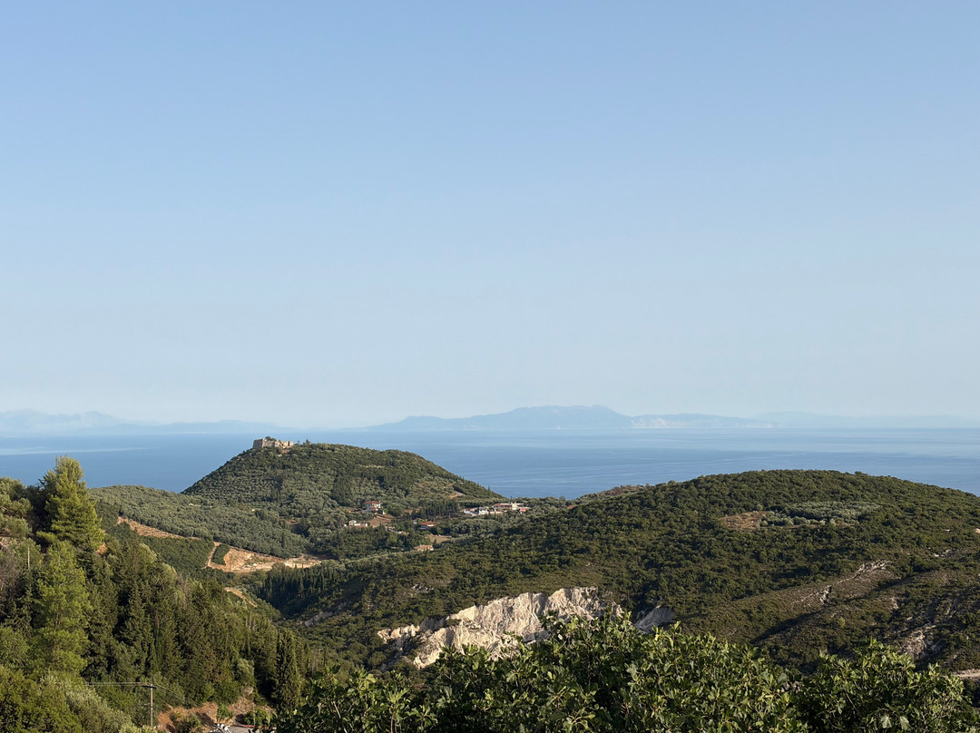 Taverna O Theios Parga