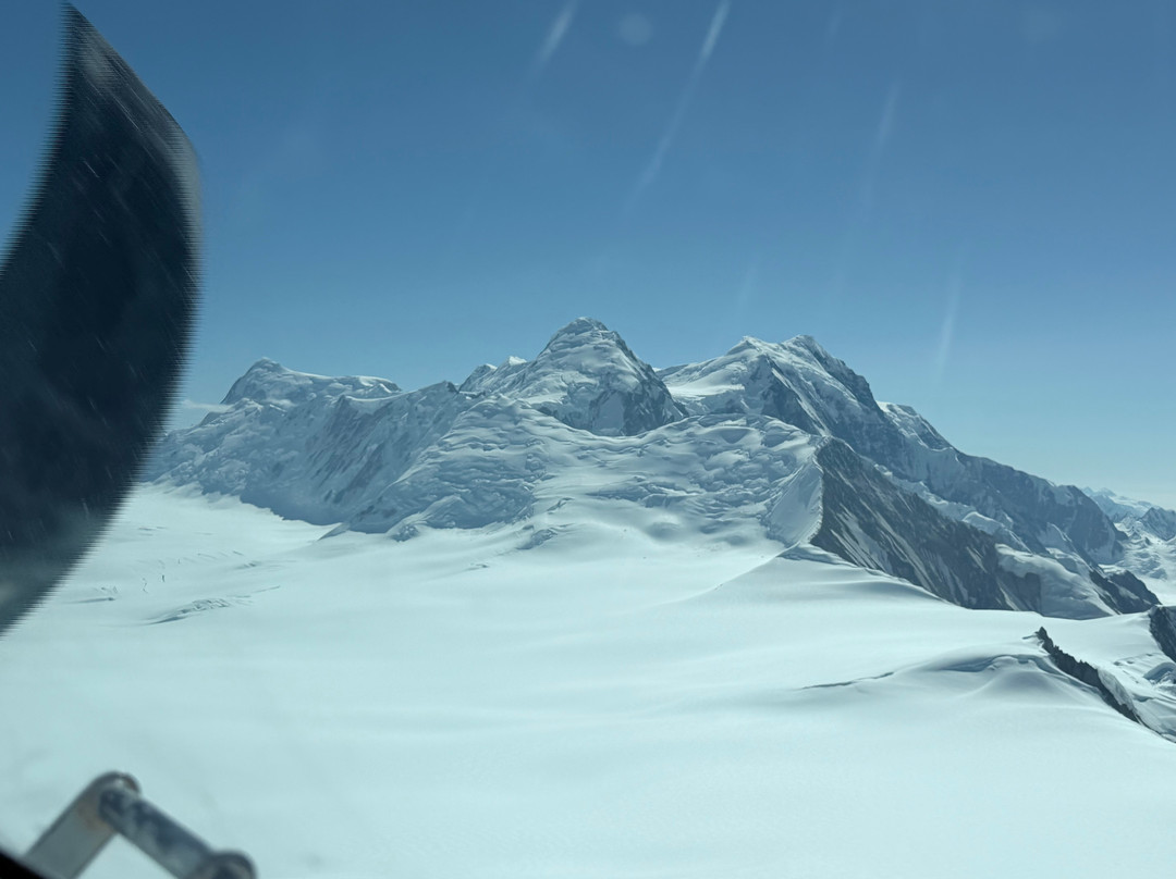 Kluane Glacier Air Tours-海恩斯章克申必去景点