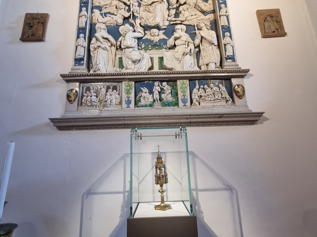 Pieve delle Sante Flora e Lucilla-Santa Fiora必去景点