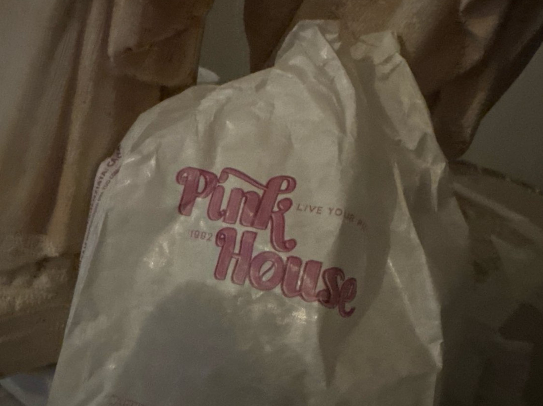 Pink House Cafè-Aversa必去景点