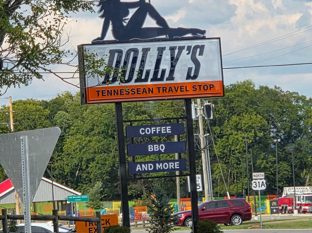 Dolly's Tennessean Travel Stop