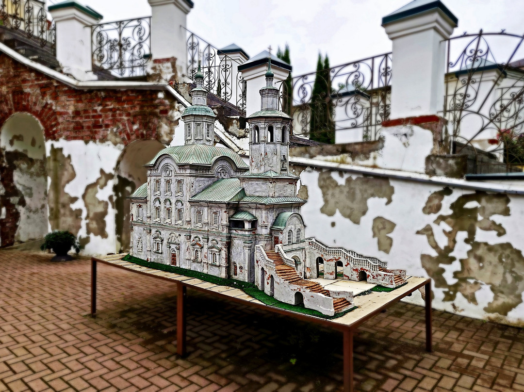 Spaso-Preobrazhenskiy Avraamiyev Monastery-Smolensk必去景点