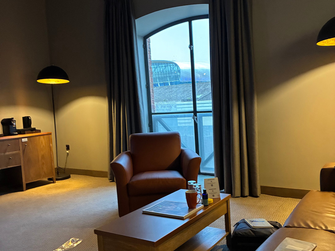 利物浦泰坦尼克酒店主图