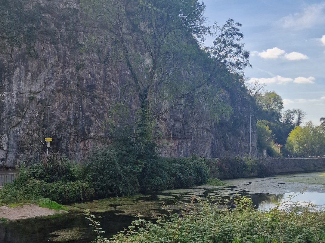 Cheddar Gorge & Caves-Cheddar必去景点