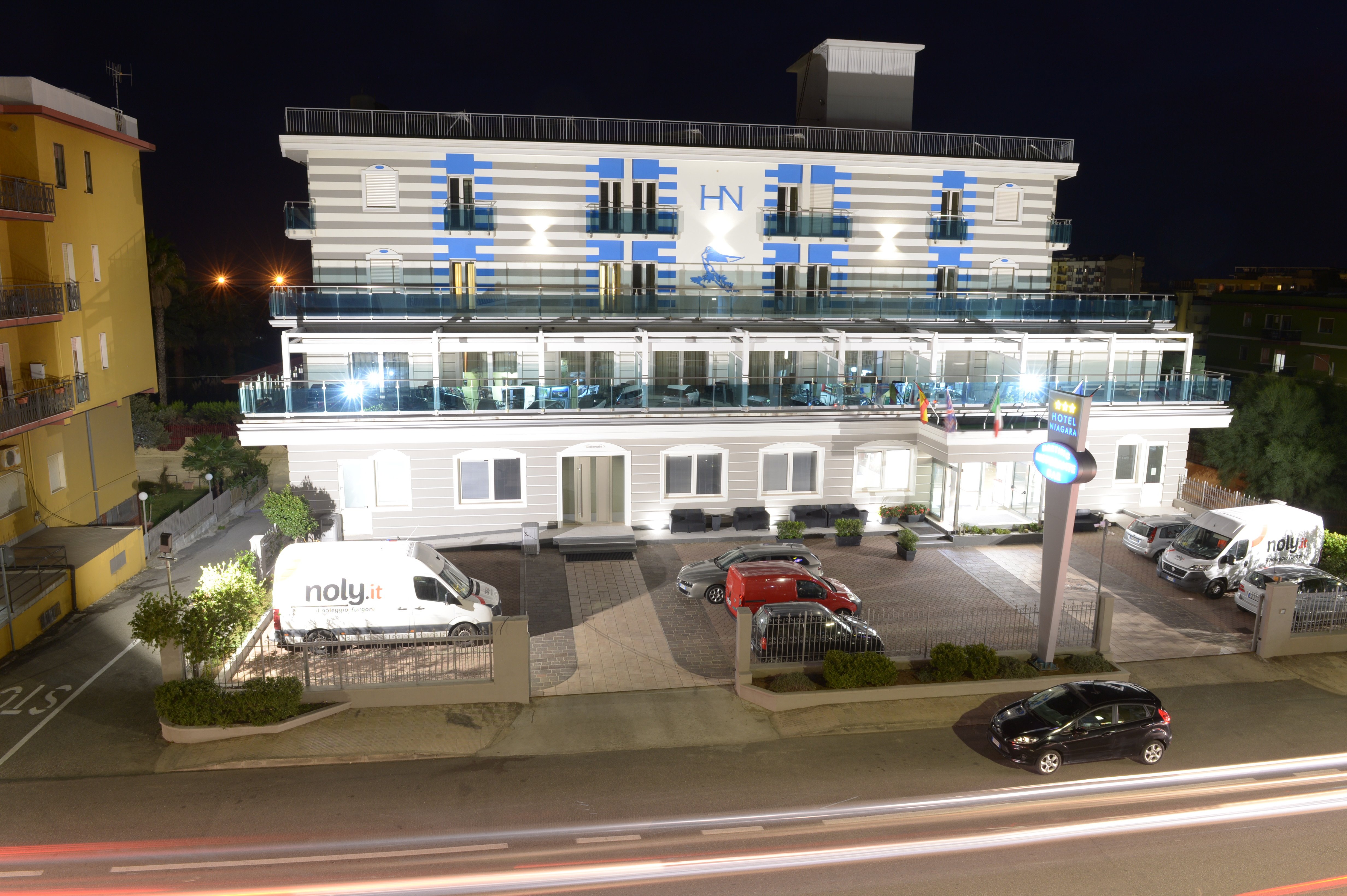 Hotel Niagara-官方