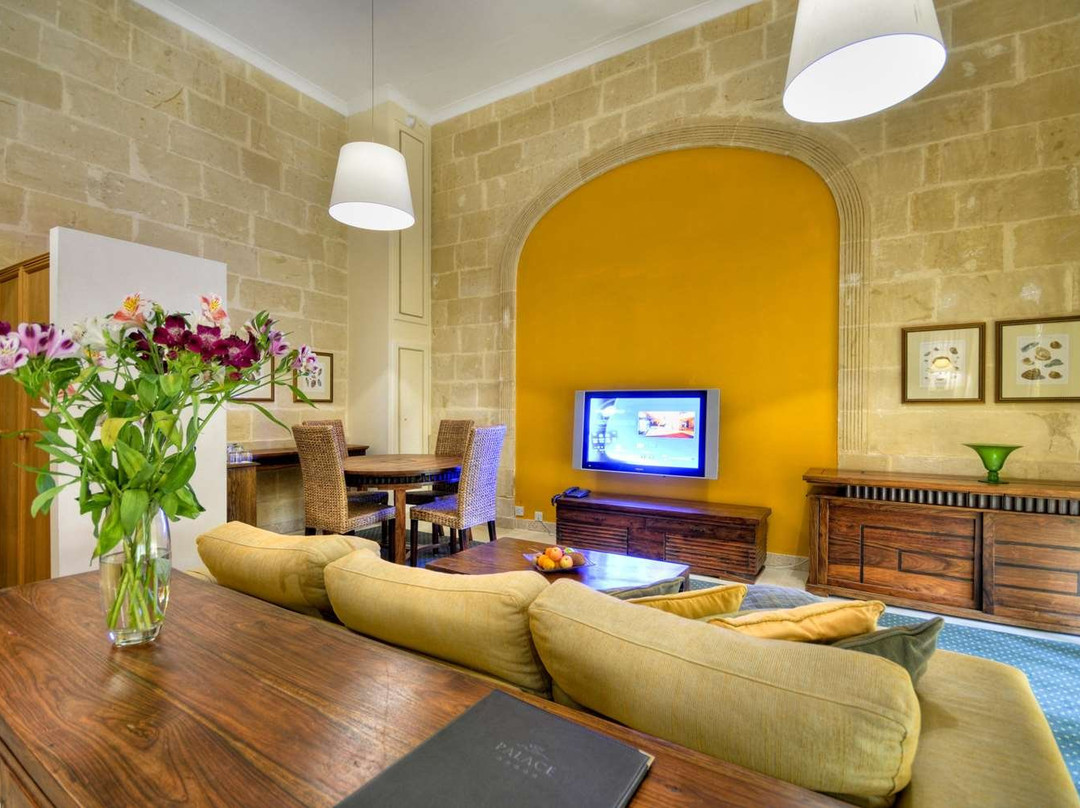 AX Palazzo Capua主图