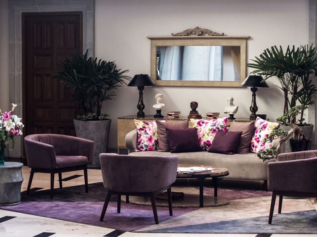 Real Maestranza Hotel