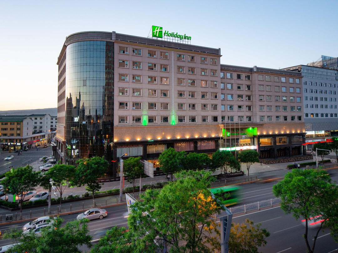 呼和浩特假日酒店主图