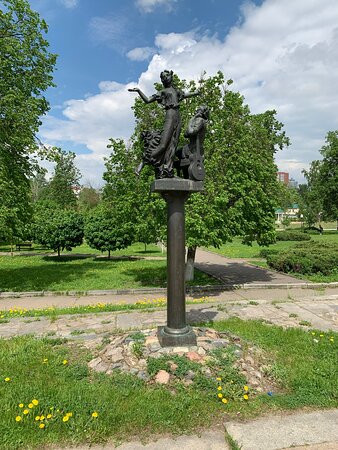 Monument to Nikolai Semenovich Leskov景点图片