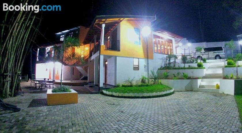 Blockforty - Holiday Bunglow