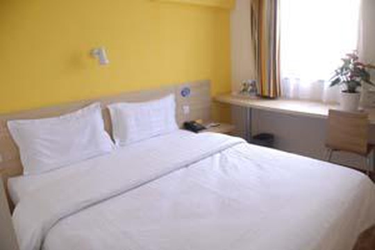 7天昆明青年路红会医院店主图