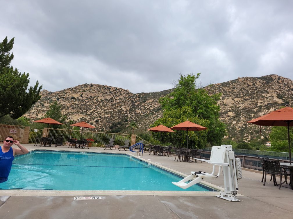 Riviera Oaks Resort And Racquet Club主图