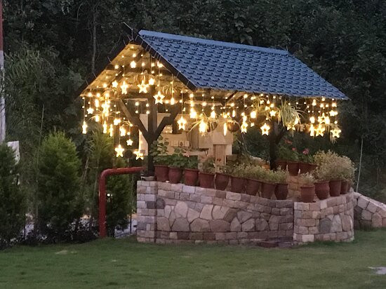 Ataraxia Crestmont Resorts And Spa主图