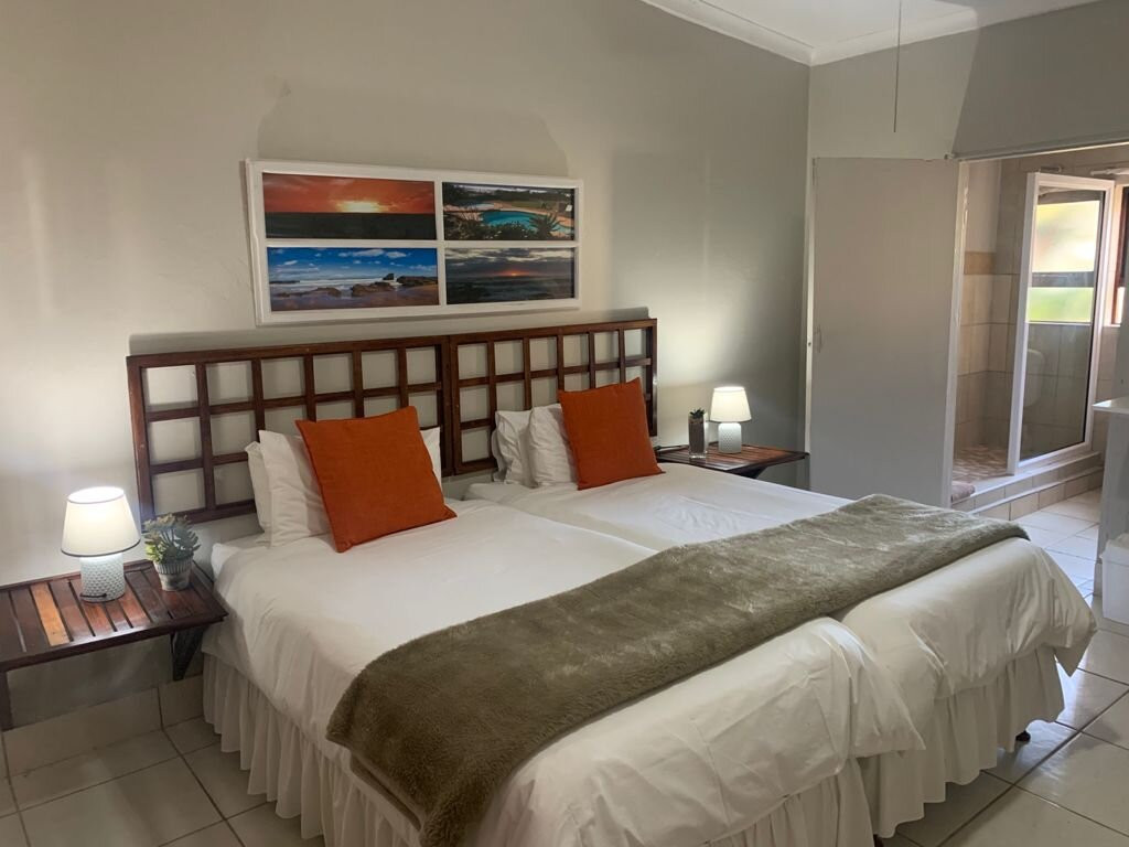 Seagulls Beach Hotel主图