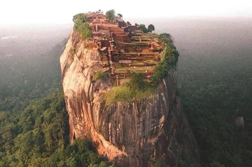 Easy Tours Sri lanka