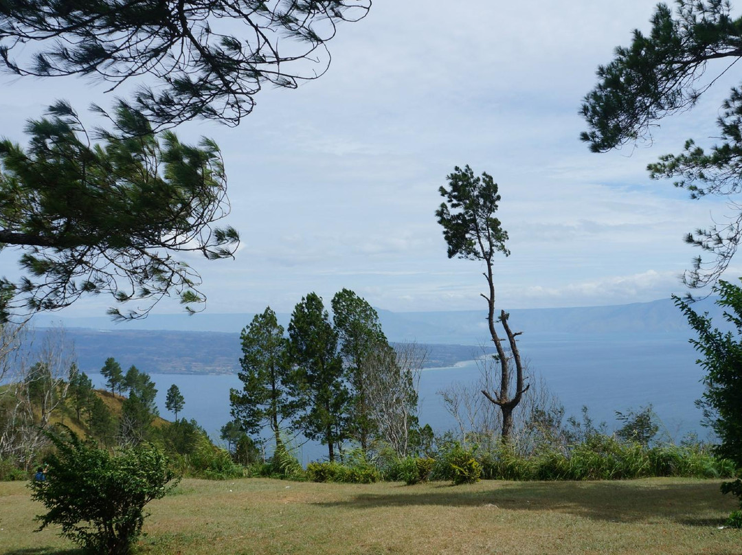 Indah Simarjarunjung Hill-Parapat必去景点