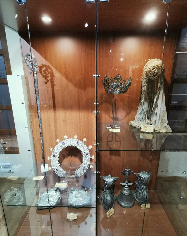 Coleccion de Arte Sacro de la Ciudad de Melilla-梅利利亚必去景点