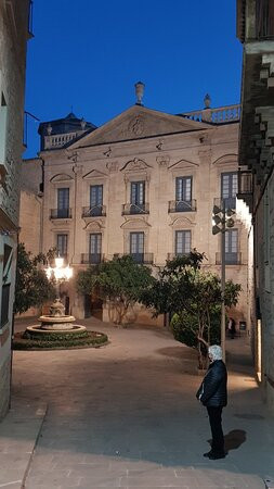 Plaça Del Palau Episcopal-Solsona必去景点
