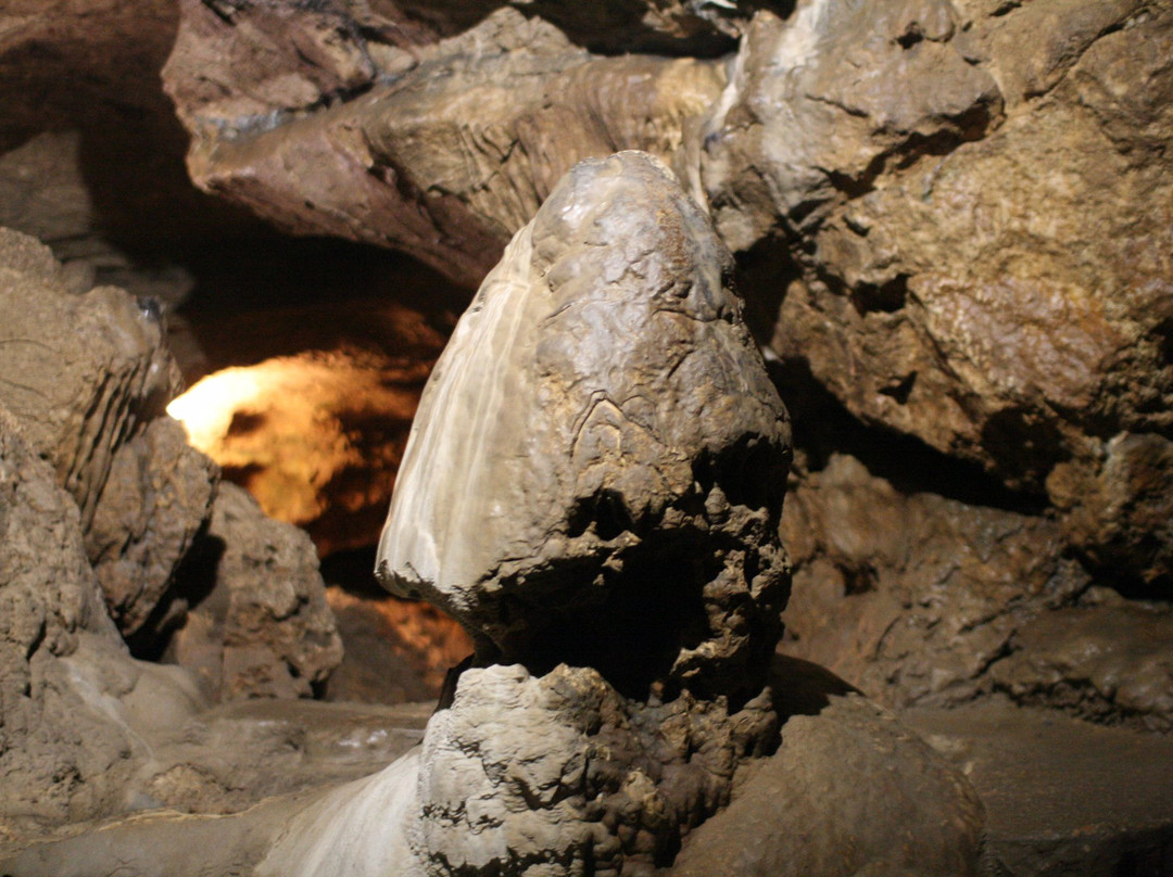 Red Caves (Kizil-Koba)-Perevalne必去景点