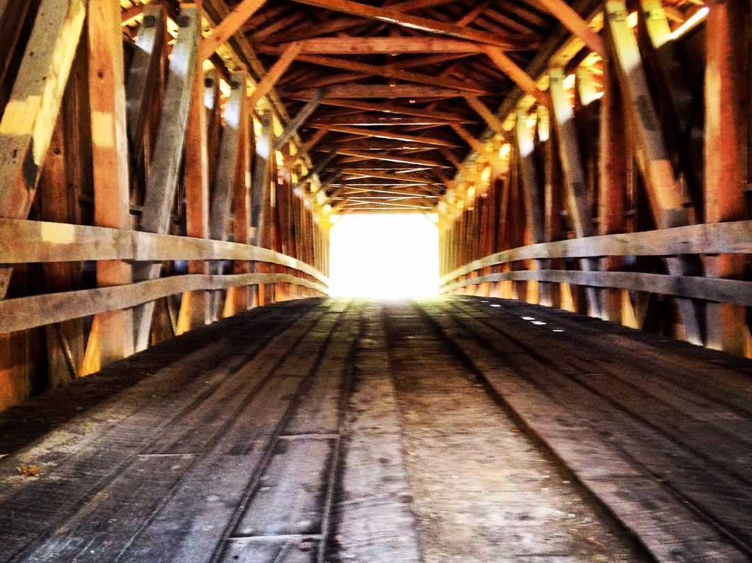 Colville Covered Bridge-Millersburg必去景点