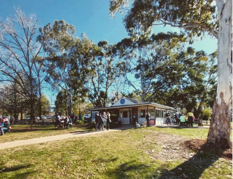 Lakeside Kiosk & Cafe