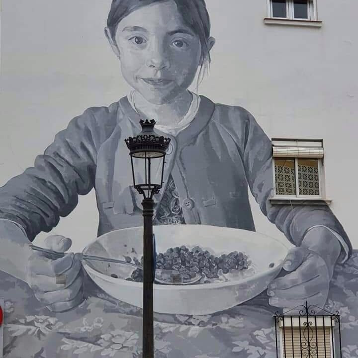 Ruta de Murales Artisticos-埃斯特波纳必去景点