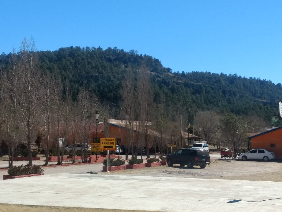 Villa Mexicana Copper Canyon Lodge主图