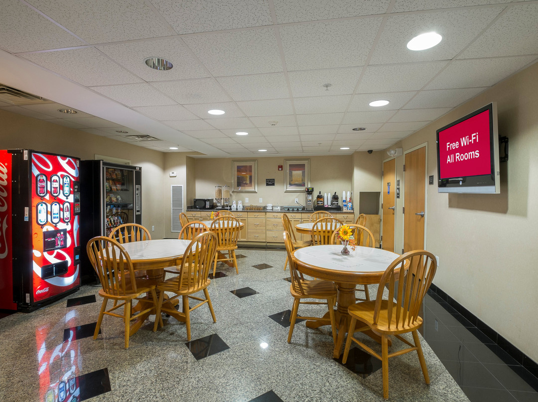 Red Roof Inn & Suites Philadelphia - Bellmawr主图