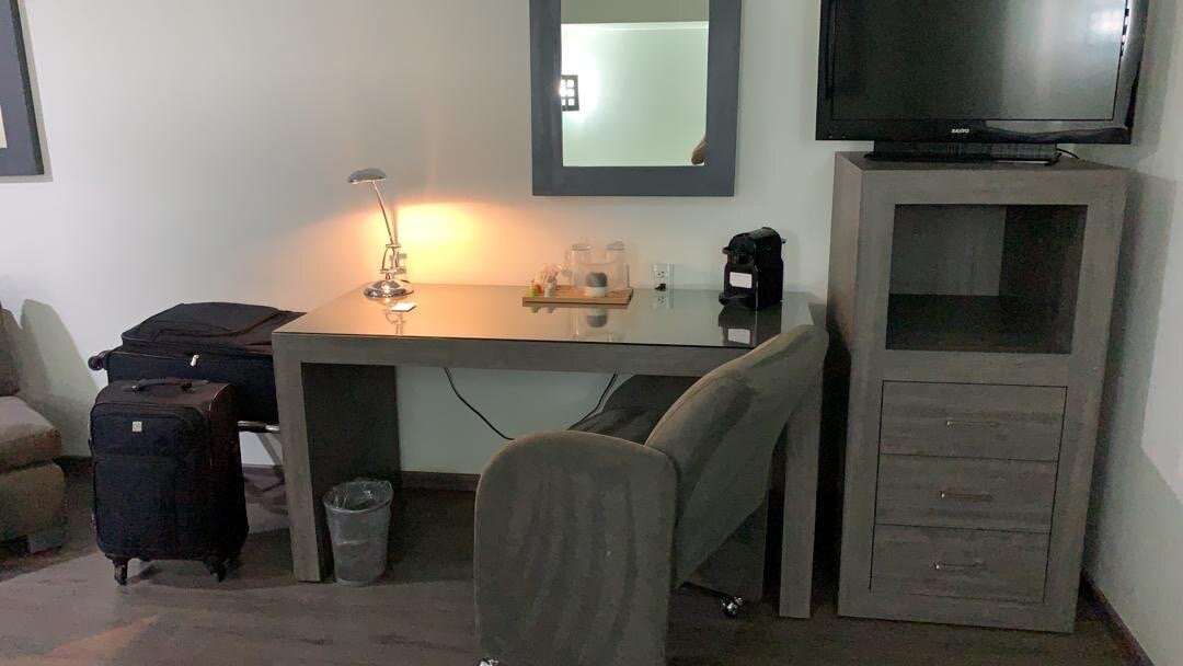 We Hotel Aeropuerto主图