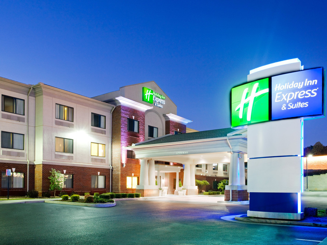 Holiday Inn Express & Suites Rocky Mount/smith Mtn Lake By IHG主图