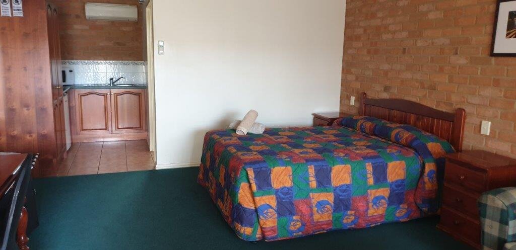 Cobar Town and Country Motor Inn-官方