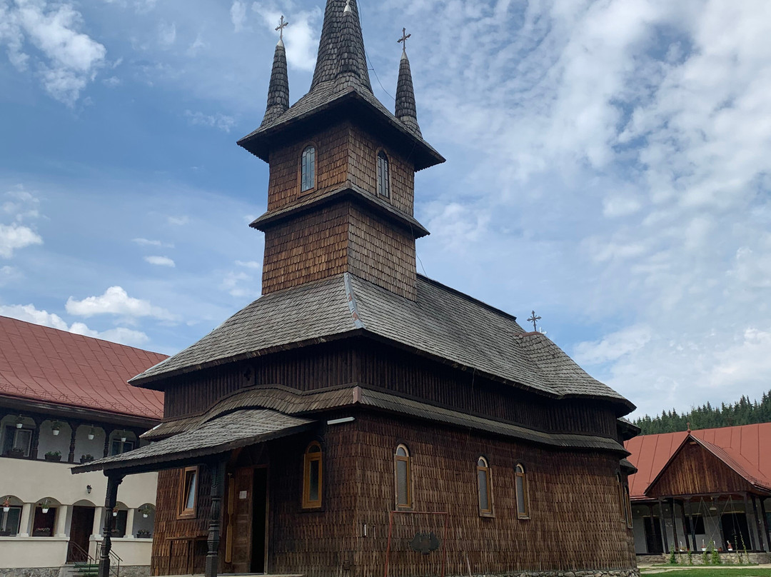 Oasa Monastery景点图片