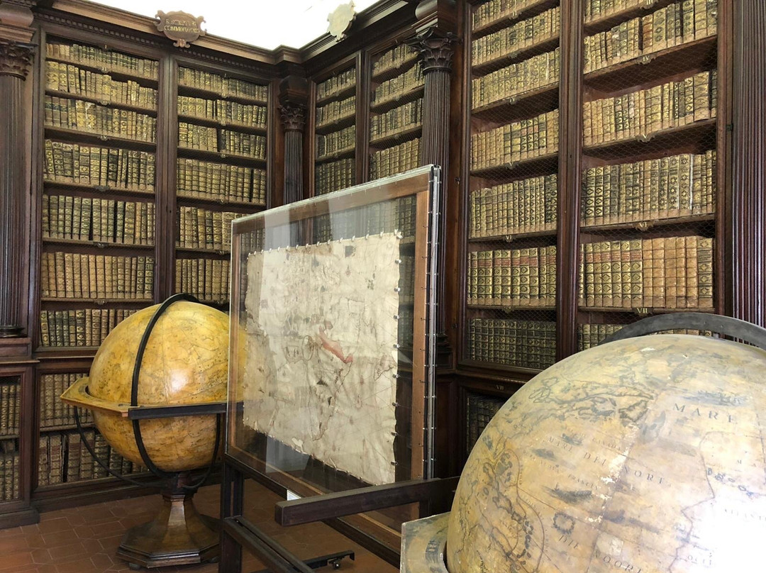 Biblioteca Federiciana-法诺必去景点