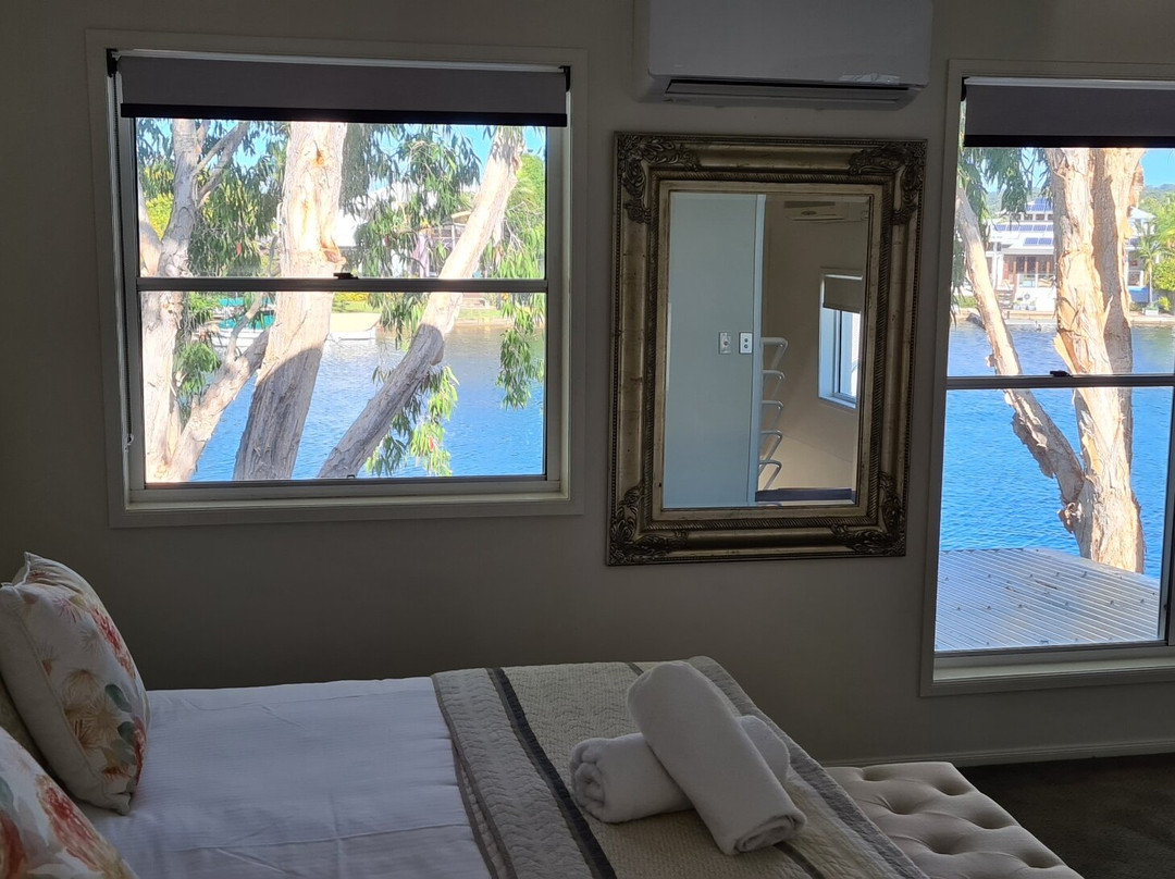 努萨入口海滨度假村主图