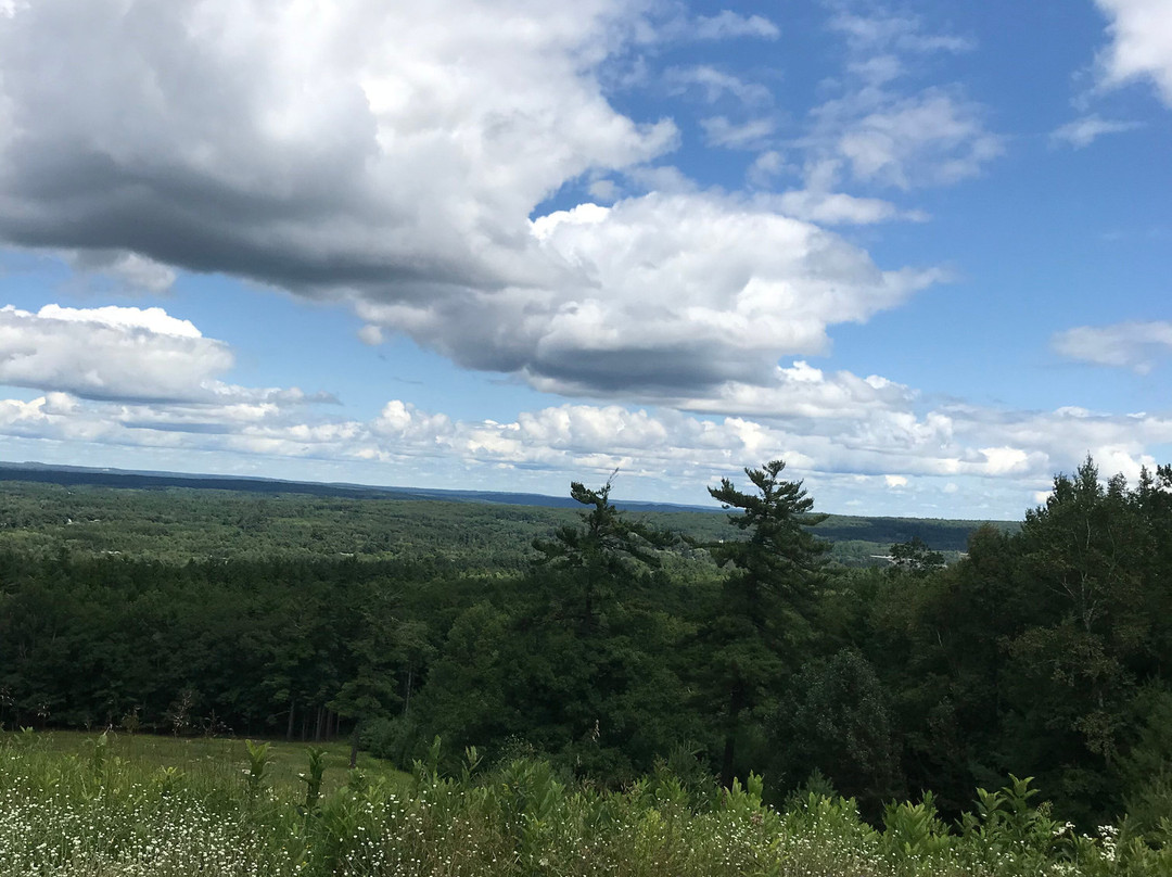 Pine Mountain Ski & Golf Resort主图