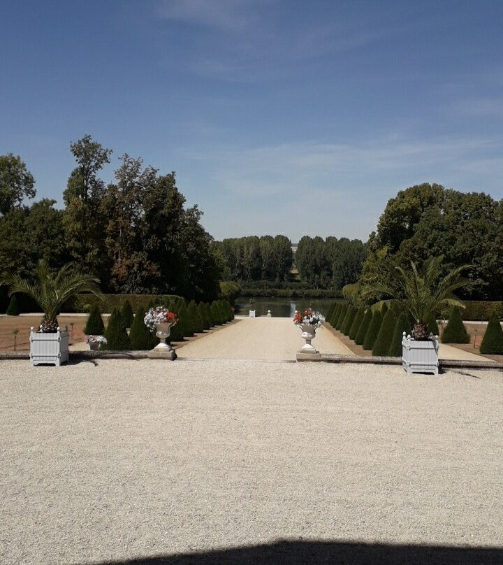 Château De La Motte-tilly-La Motte-Tilly必去景点
